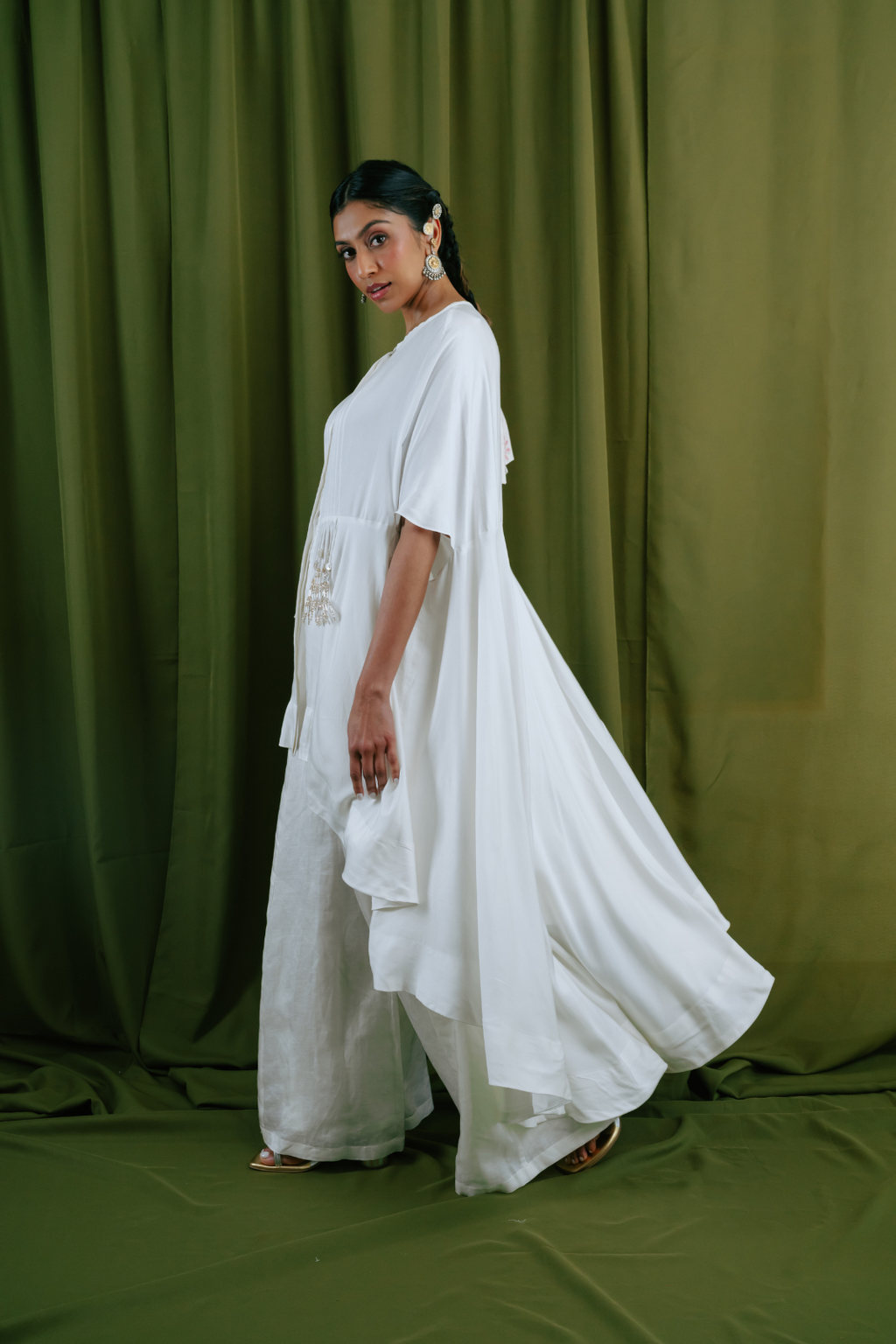 Asymmetric hem long top