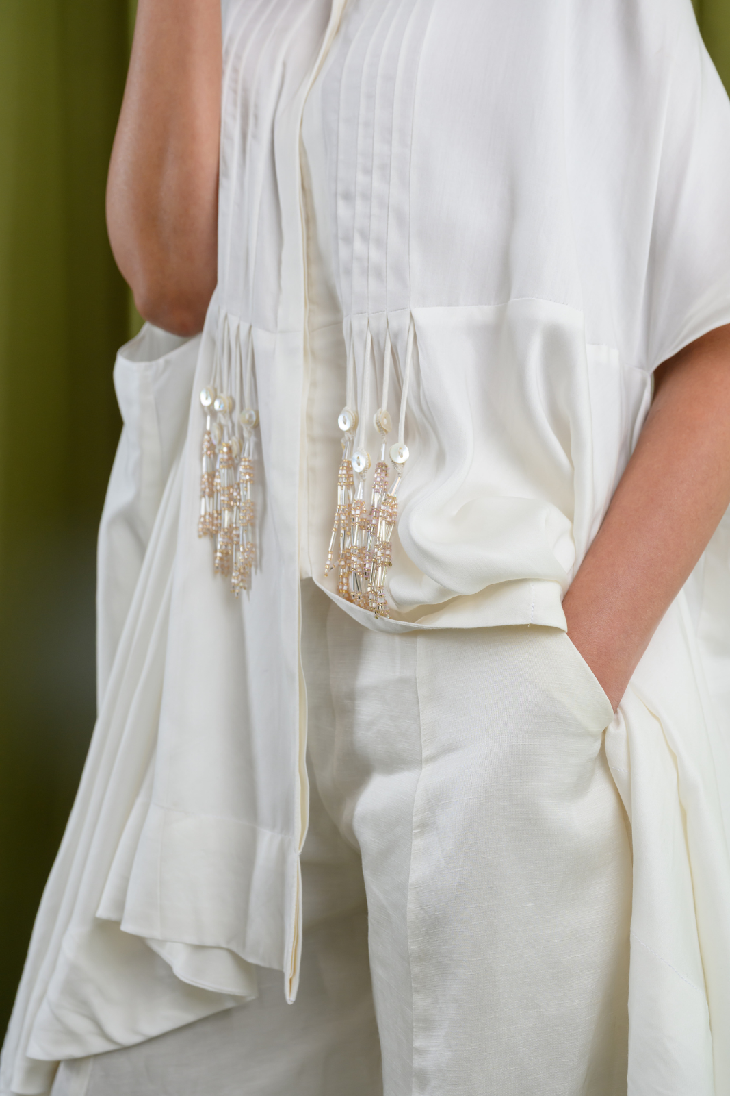 Asymmetric hem long top