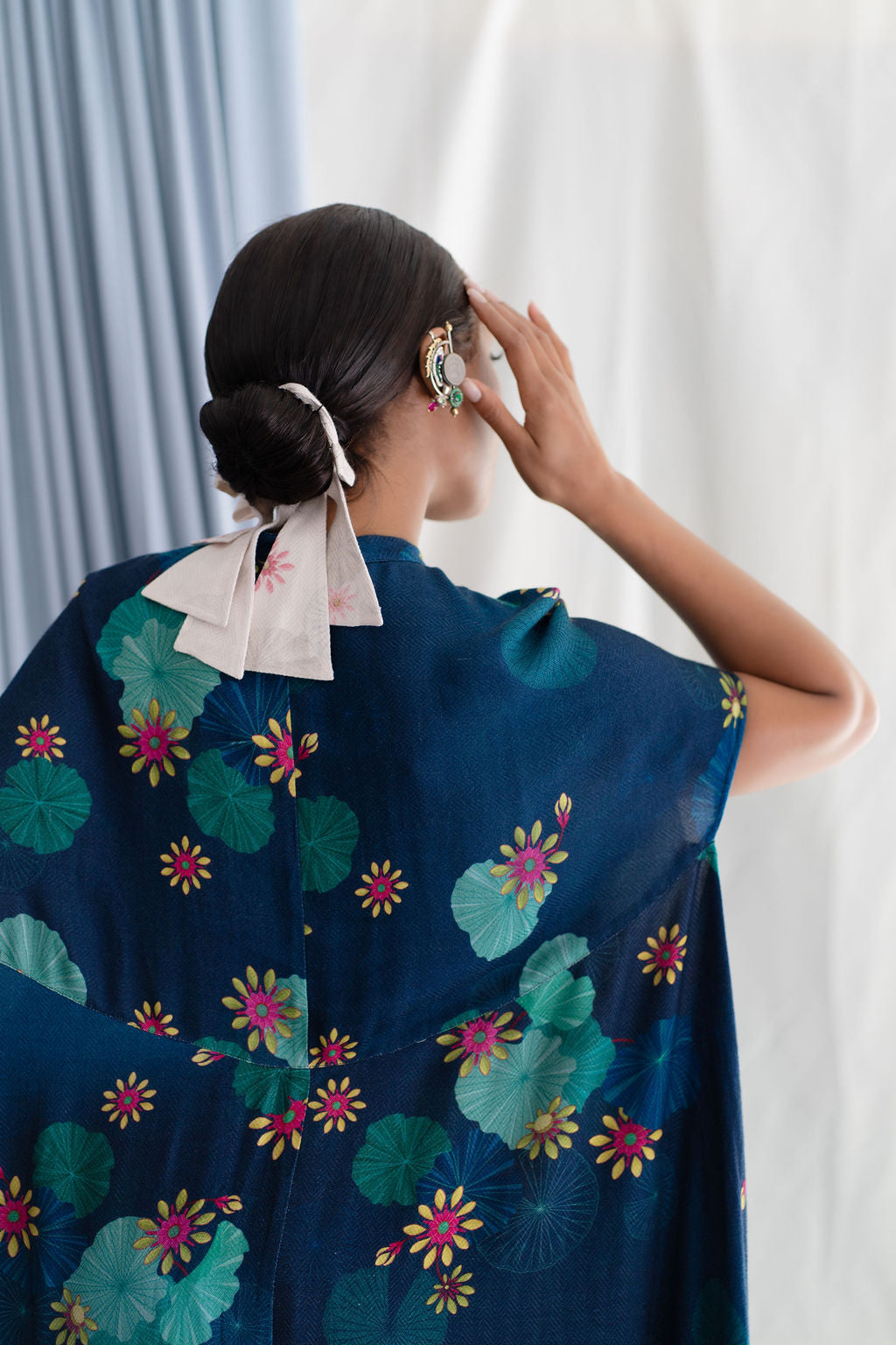 Asymmetric hem long top