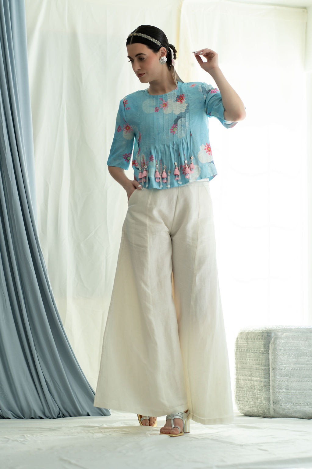 Bodice With Padded Shoulders