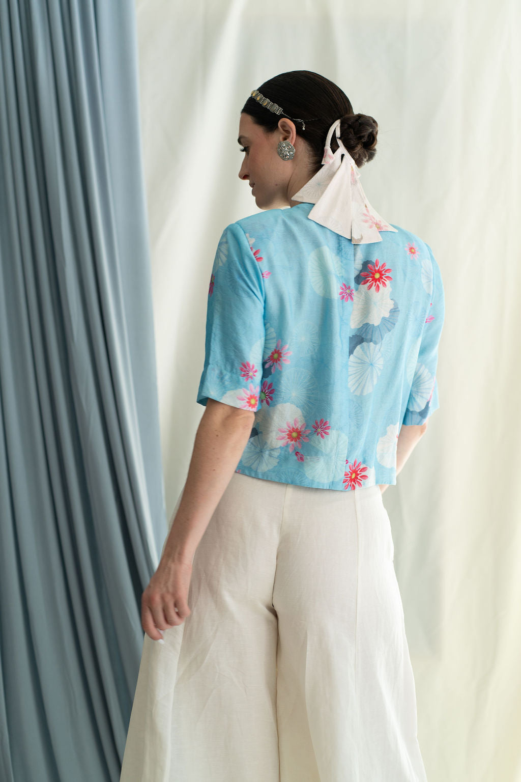 Bodice With Padded Shoulders