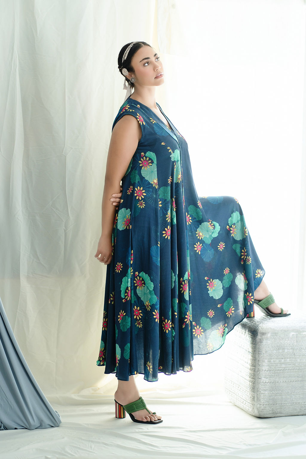 PrintedAngular panelled dress with flare, tassel detail And Pockets