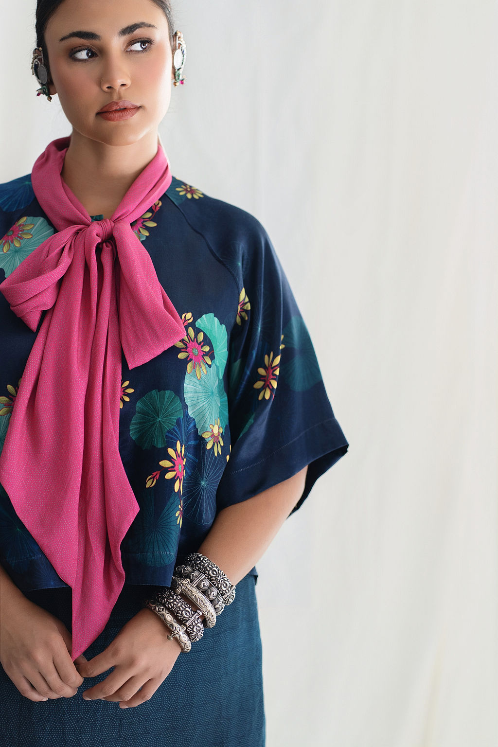 Raglan sleeve top with back godet insert