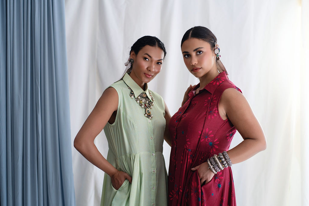 Short Shirt dress with side gathers