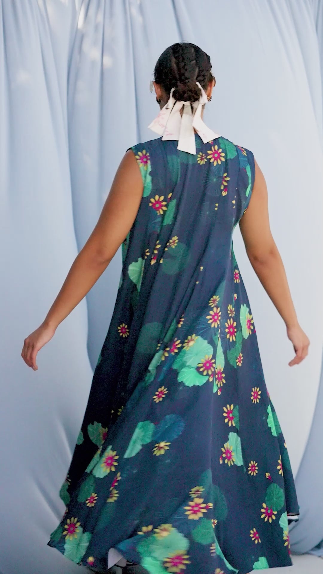 PrintedAngular panelled dress with flare, tassel detail And Pockets